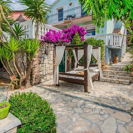 בית נופש My Dalmatia - Sea View Danica With Private Pool מסלניקה