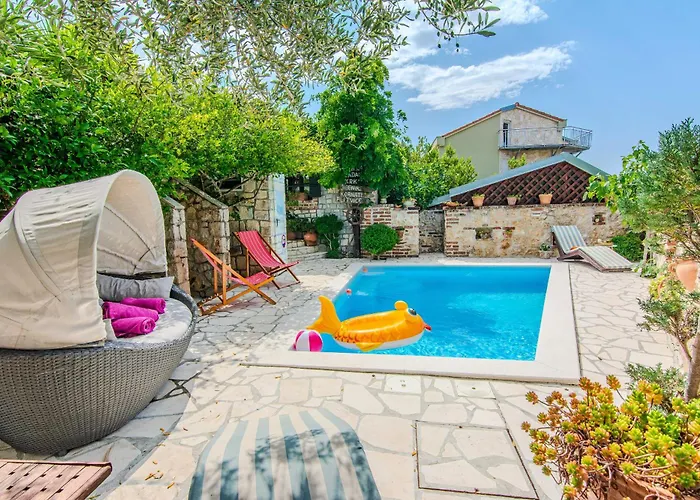 My Dalmatia - Sea View Danica With Private Pool Дом отдыха *