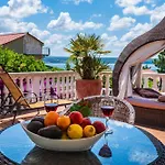 My Dalmatia - Sea View Danica With Private Pool Tatil Evi
